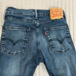 Levi’s W28 L30